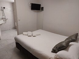 Brit Hotel Bosquet