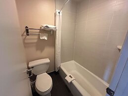 Motel 6 Martinez, CA