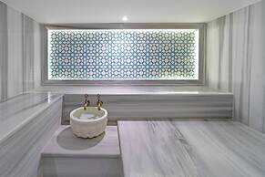 Orka Royal Hotel & Spa