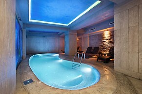 Orka Royal Hotel & Spa