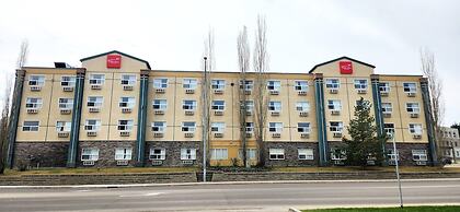 Park Hill Inn & Suites