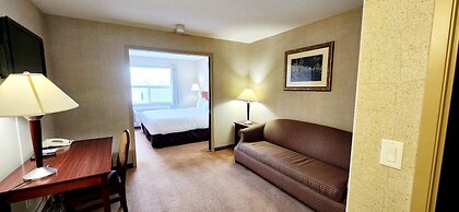 Park Hill Inn & Suites