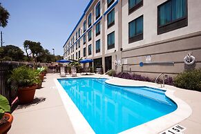 Holiday Inn Express & Suites Austin North Central by IHG