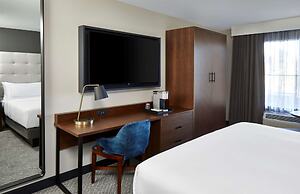 Cumberland House Knoxville, Tapestry Collection by Hilton