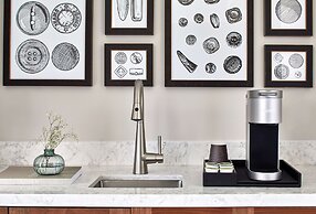 Cumberland House Knoxville, Tapestry Collection by Hilton