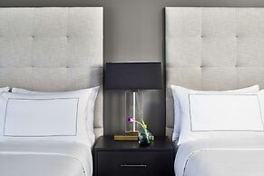 Cumberland House Knoxville, Tapestry Collection by Hilton