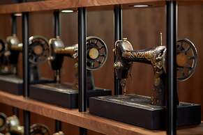 Cumberland House Knoxville, Tapestry Collection by Hilton