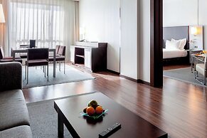AC Hotel by Marriott Madrid Airport