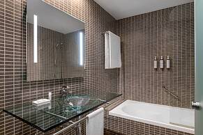 AC Hotel by Marriott Madrid Airport