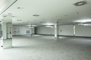 AC Hotel Gava Mar
