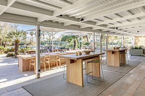 AC Hotel Gava Mar