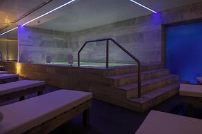 Hospes Palacio de los Patos, a Member of Design Hotels