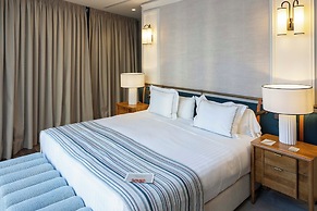 Hospes Palacio de los Patos, a Member of Design Hotels