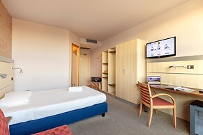 B&B Hotel Cherasco Langhe