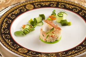 IMPERIAL Hotel & Restaurant