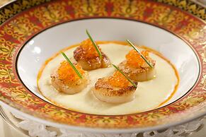 IMPERIAL Hotel & Restaurant