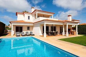 The Village Praia d'El Rey Golf & Beach Resort