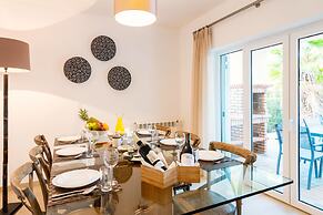 The Village Praia d'El Rey Golf & Beach Resort