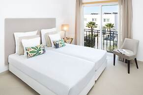 The Village Praia d'El Rey Golf & Beach Resort