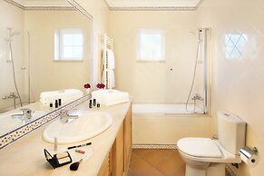 The Village Praia d'El Rey Golf & Beach Resort