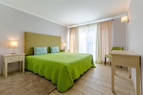 The Village Praia d'El Rey Golf & Beach Resort