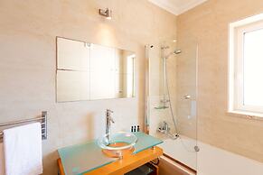 The Village Praia d'El Rey Golf & Beach Resort