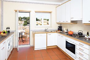 The Village Praia d'El Rey Golf & Beach Resort