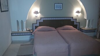 Shell Beach Hotel & Spa