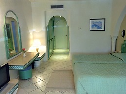 Shell Beach Hotel & Spa