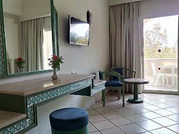 Shell Beach Hotel & Spa