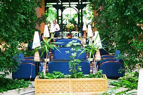 Shell Beach Hotel & Spa