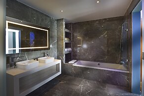 Pernera Beach Hotel
