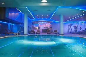 Pernera Beach Hotel