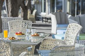 Pernera Beach Hotel