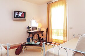 Hotel Luci di La Muntagna