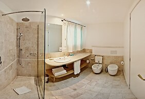 Hotel Luci di La Muntagna