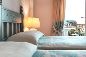 Hotel Luci di La Muntagna