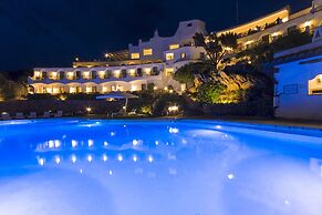 Hotel Luci di La Muntagna