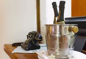 Hotel Luci di La Muntagna