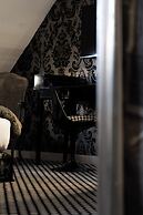 Hôtel du Petit Moulin, Haute Couture hotel by Lacroix