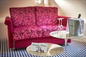 Hôtel du Petit Moulin, Haute Couture hotel by Lacroix