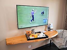 Mercure Brignoles Golf De Barbaroux