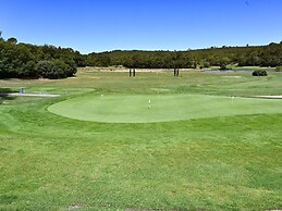 Mercure Brignoles Golf De Barbaroux