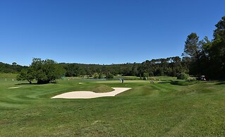 Mercure Brignoles Golf De Barbaroux