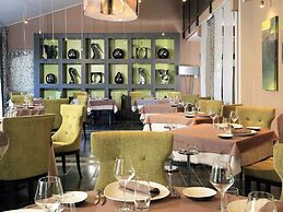 Mercure Brignoles Golf De Barbaroux