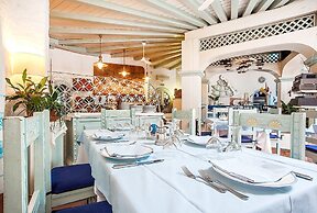 Hotel Stefania Boutique Hotel by the Beach