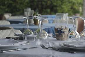 Hotel Stefania Boutique Hotel by the Beach