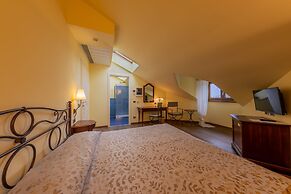 La Darsena Boutique Hotel & Restaurant