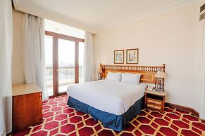 Om Kolthoom Hotel & Tower