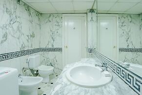 Om Kolthoom Hotel & Tower